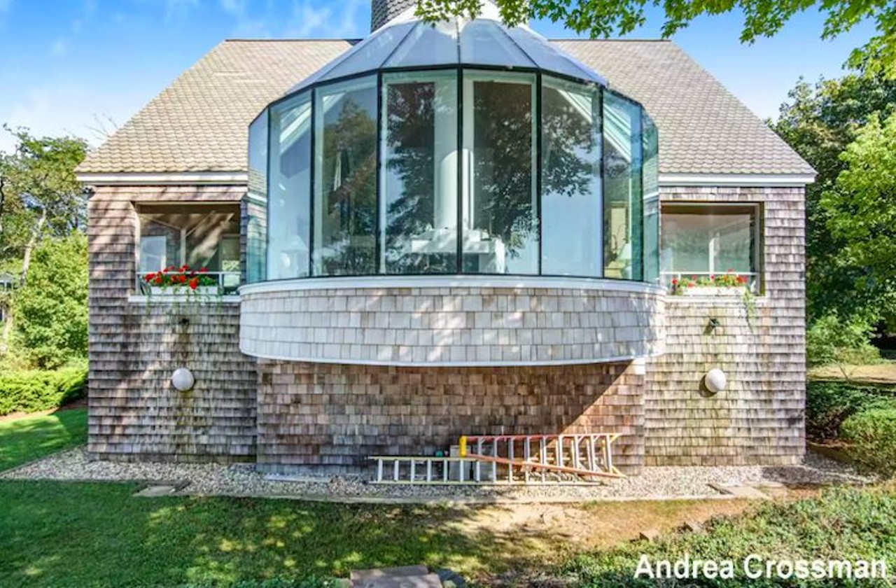 This Michigan lakefront home has a 'lighthouse' right in the middle of it