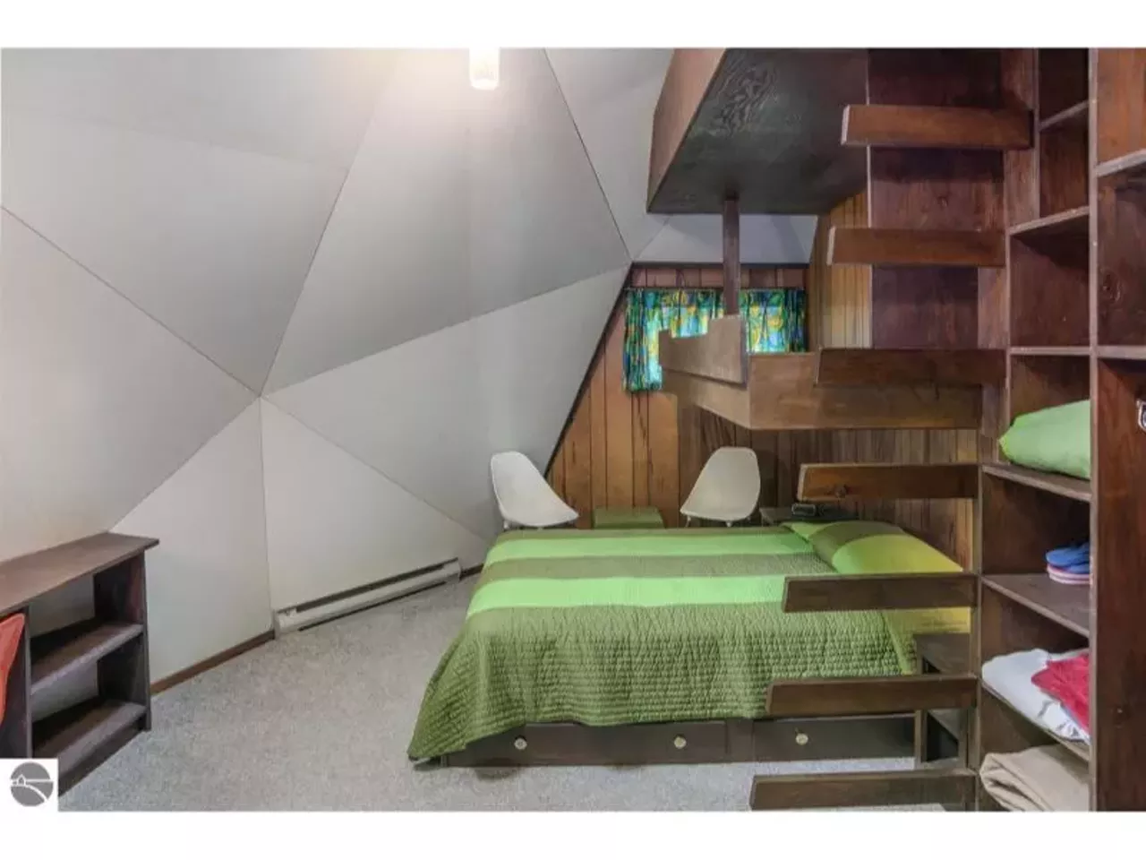 Image: This mid-century dome home on Crystal Lake is a retro hideaway &#151;&nbsp;let's take a tour