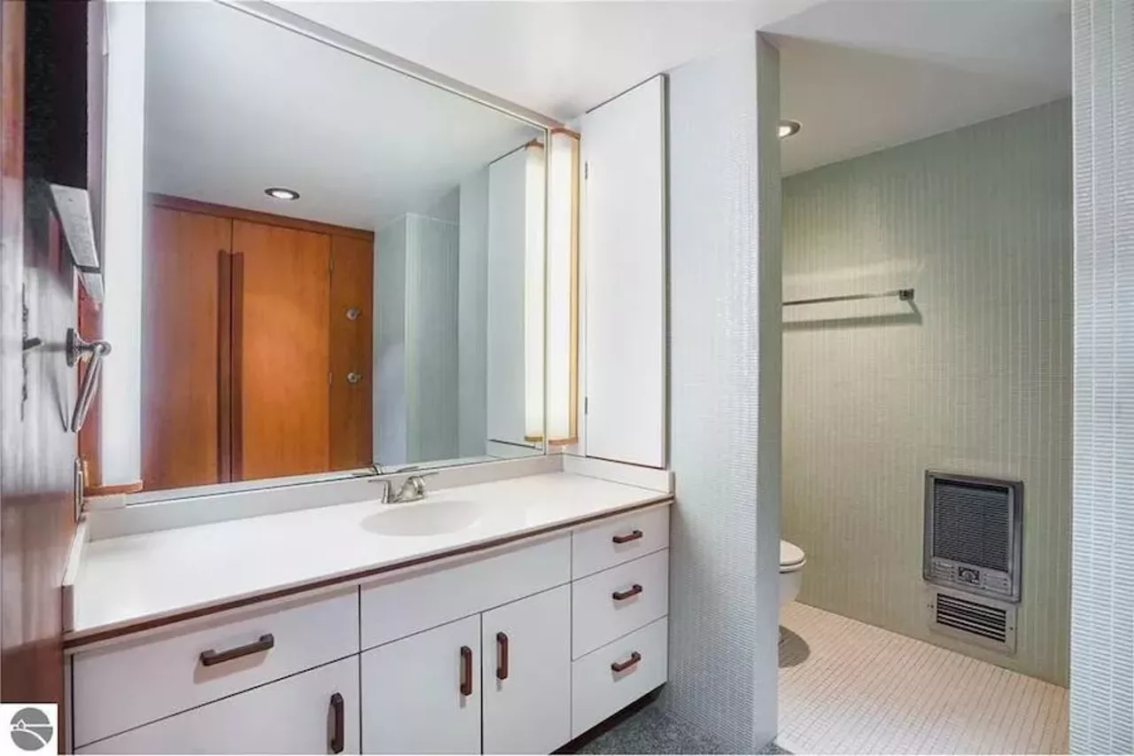 Image: This Mid-Century Modern Mount Pleasant home was designed by a Frank Lloyd Wright apprentice &#151; and we want to die here
