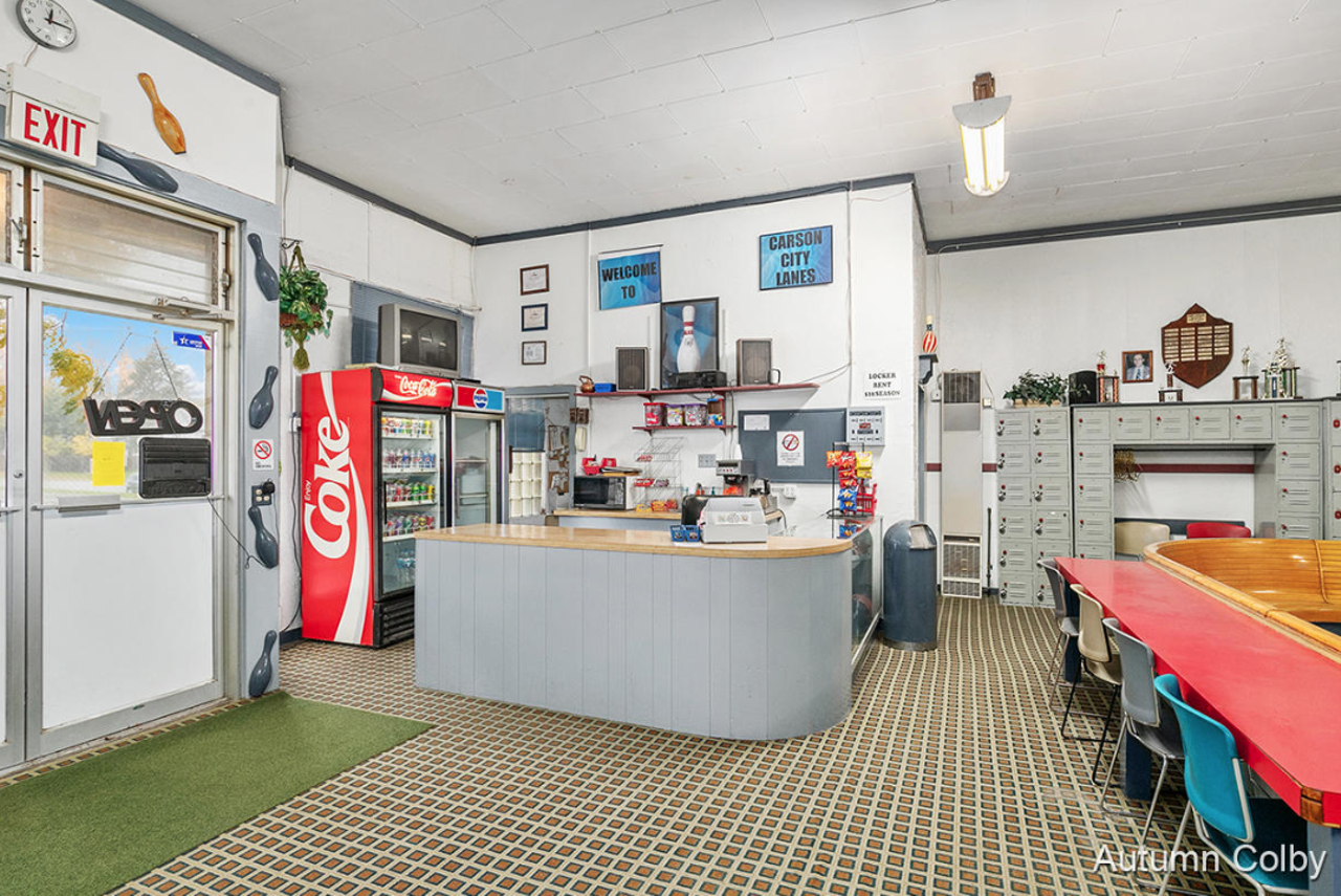 Image: This old-school Michigan bowling alley is for sale for just $130k — let’s take a tour