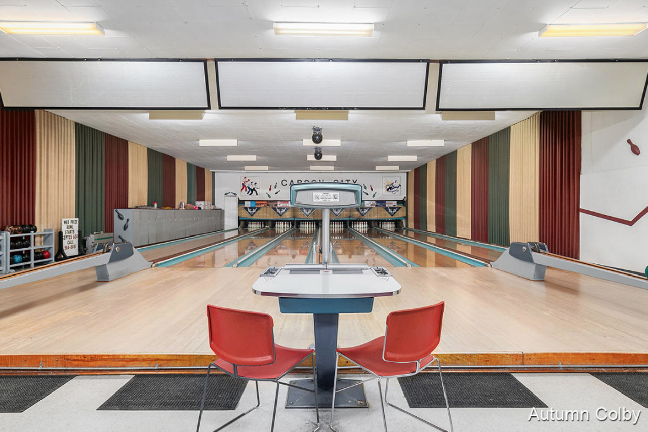 Image: This old-school Michigan bowling alley is for sale for just $130k — let’s take a tour