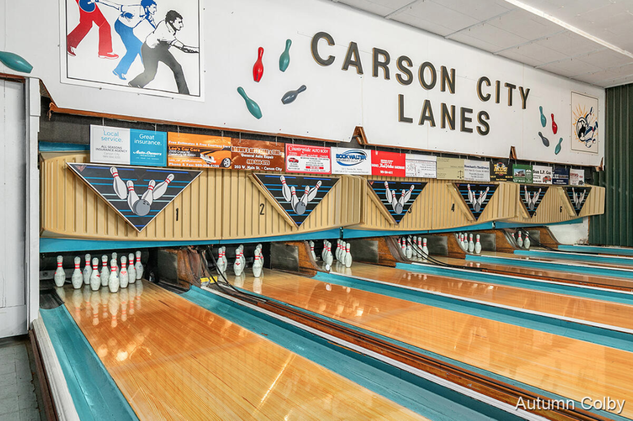 Image: This old-school Michigan bowling alley is for sale for just $130k — let’s take a tour