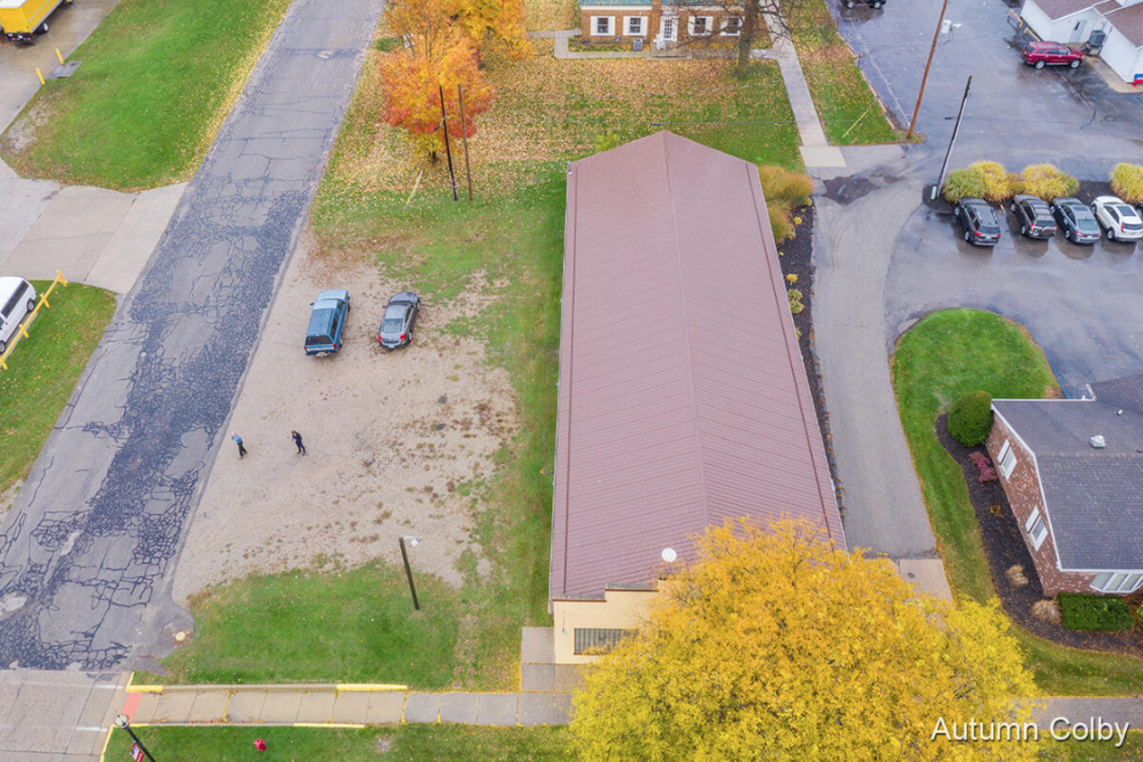 Image: This old-school Michigan bowling alley is for sale for just $130k — let’s take a tour