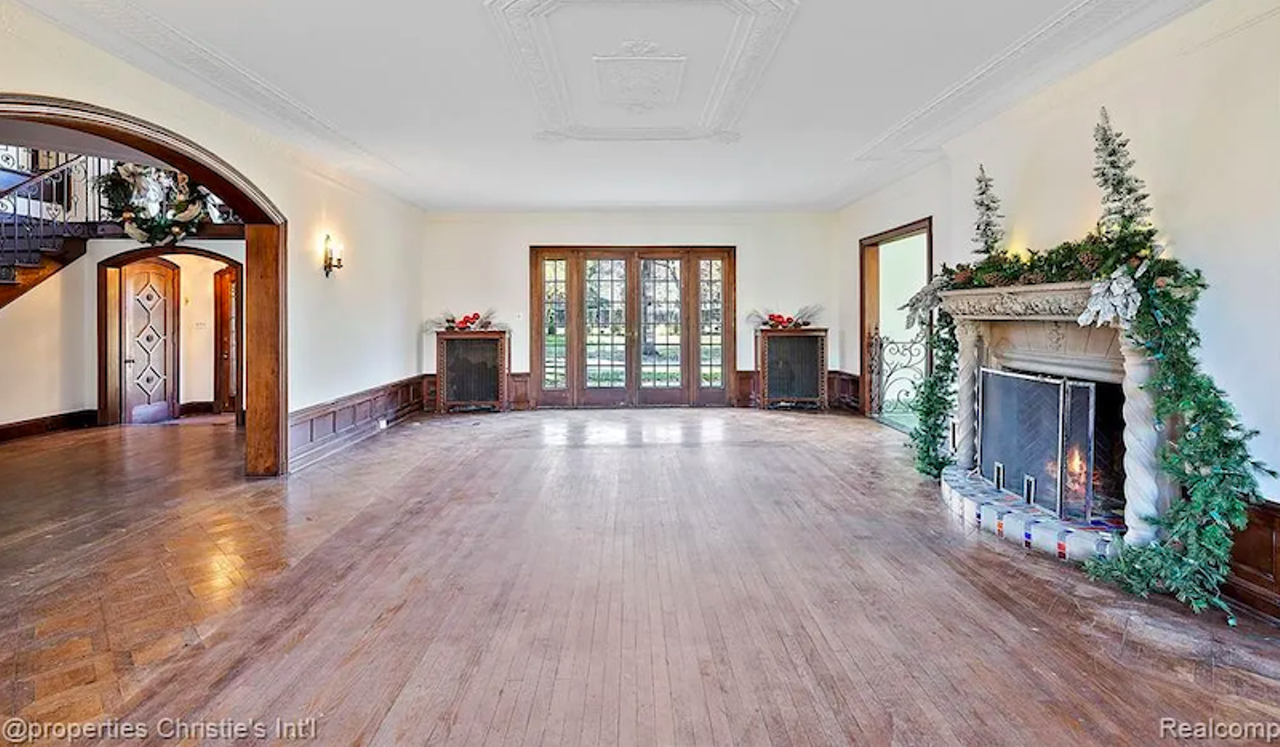 Image: This Palmer Woods home is up for sale and once belonged to a Detroit Tigers owner