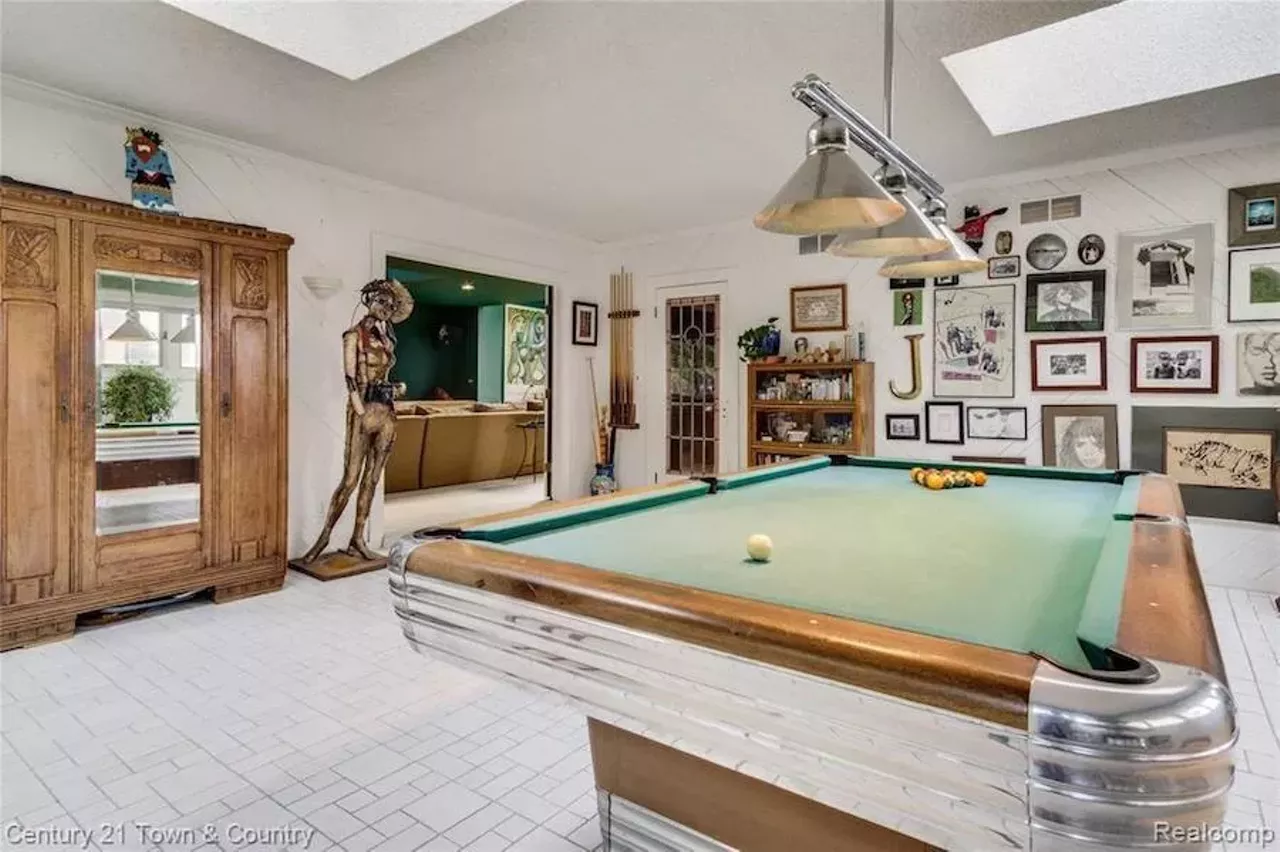 Image: This retro $1.5 million home in West Bloomfield has a conversation pit