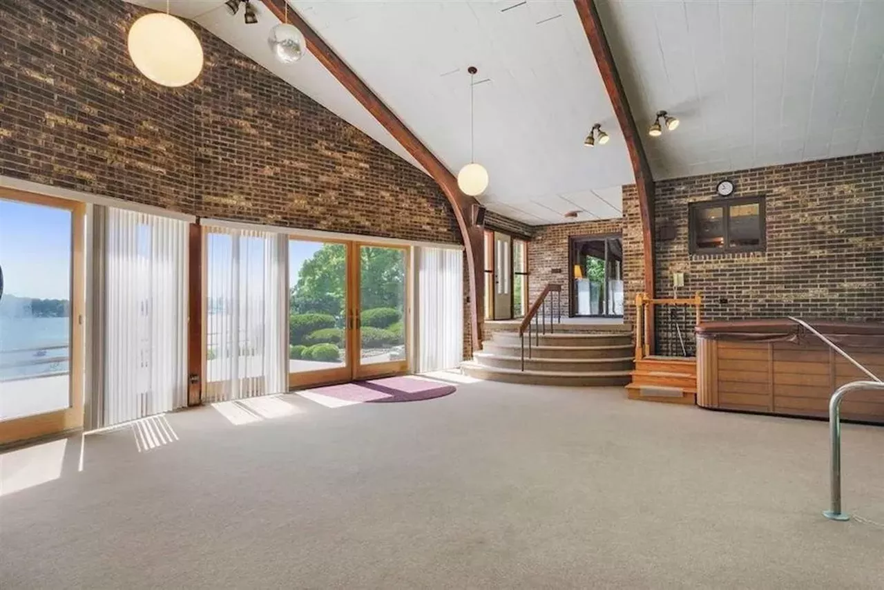 Image: This retro $2.59 million estate has a tunnel leading to Devils Lake
