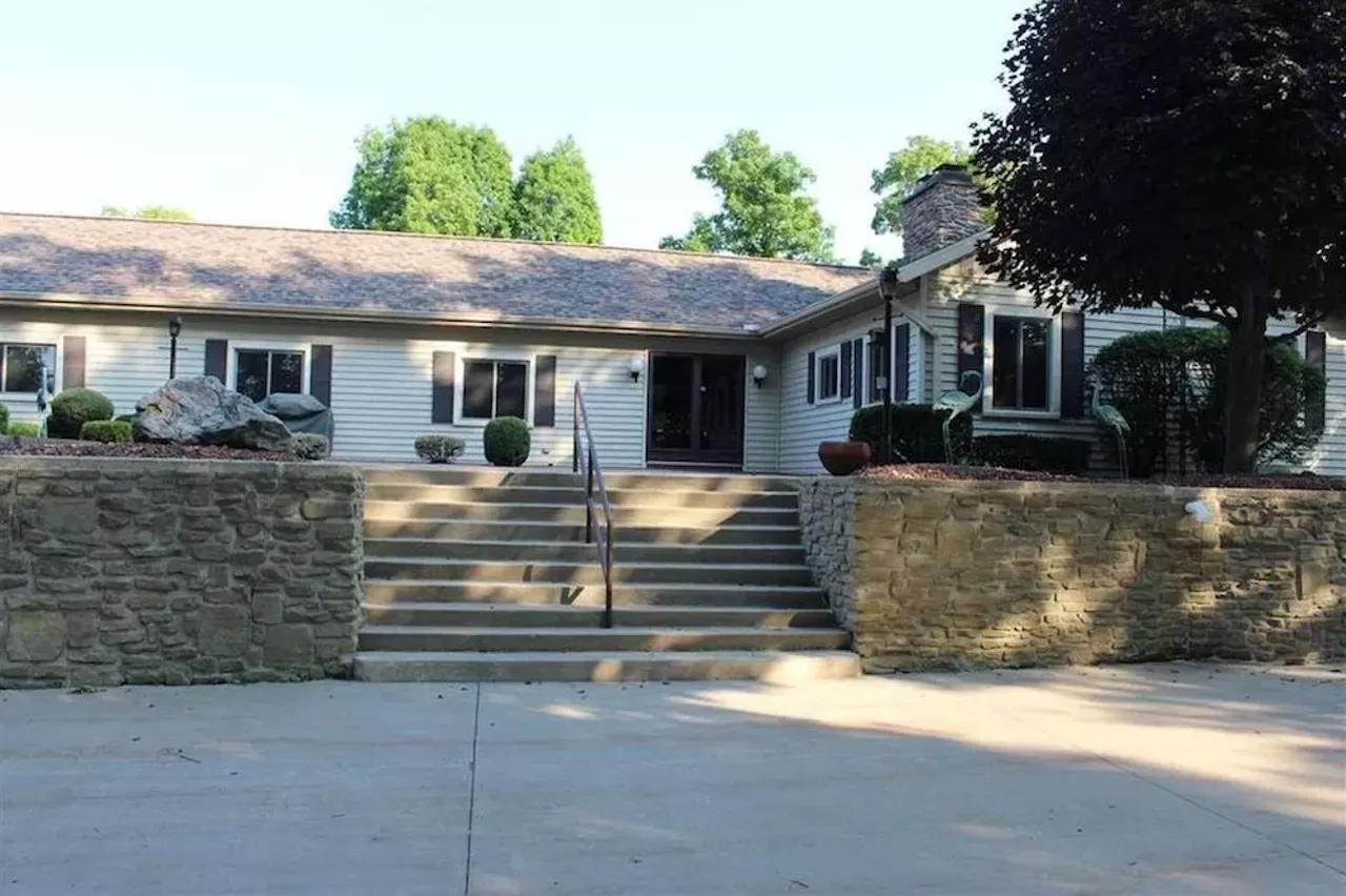 Image: This retro $2.59 million estate has a tunnel leading to Devils Lake