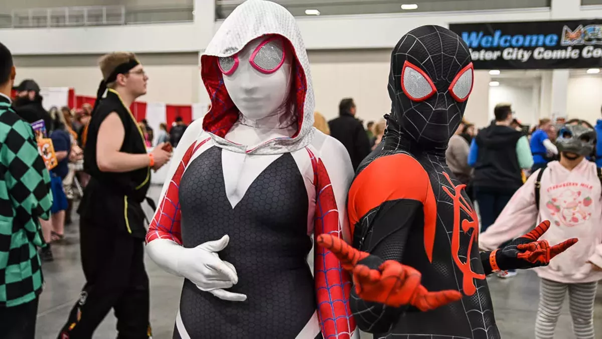 Image: Cosplayers at Motor City Comic Con.