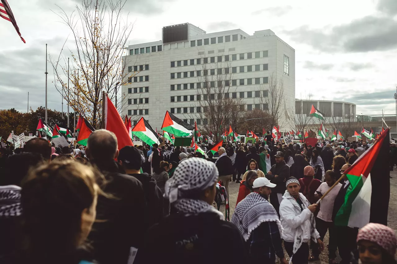 Image: Thousands march in Detroit demanding ceasefire in Gaza [PHOTOS]