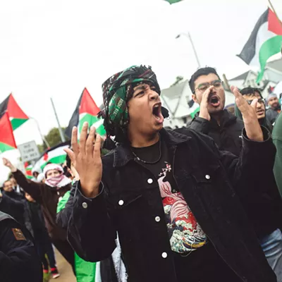 Image: Thousands show solidarity with Palestine at Dearborn rally