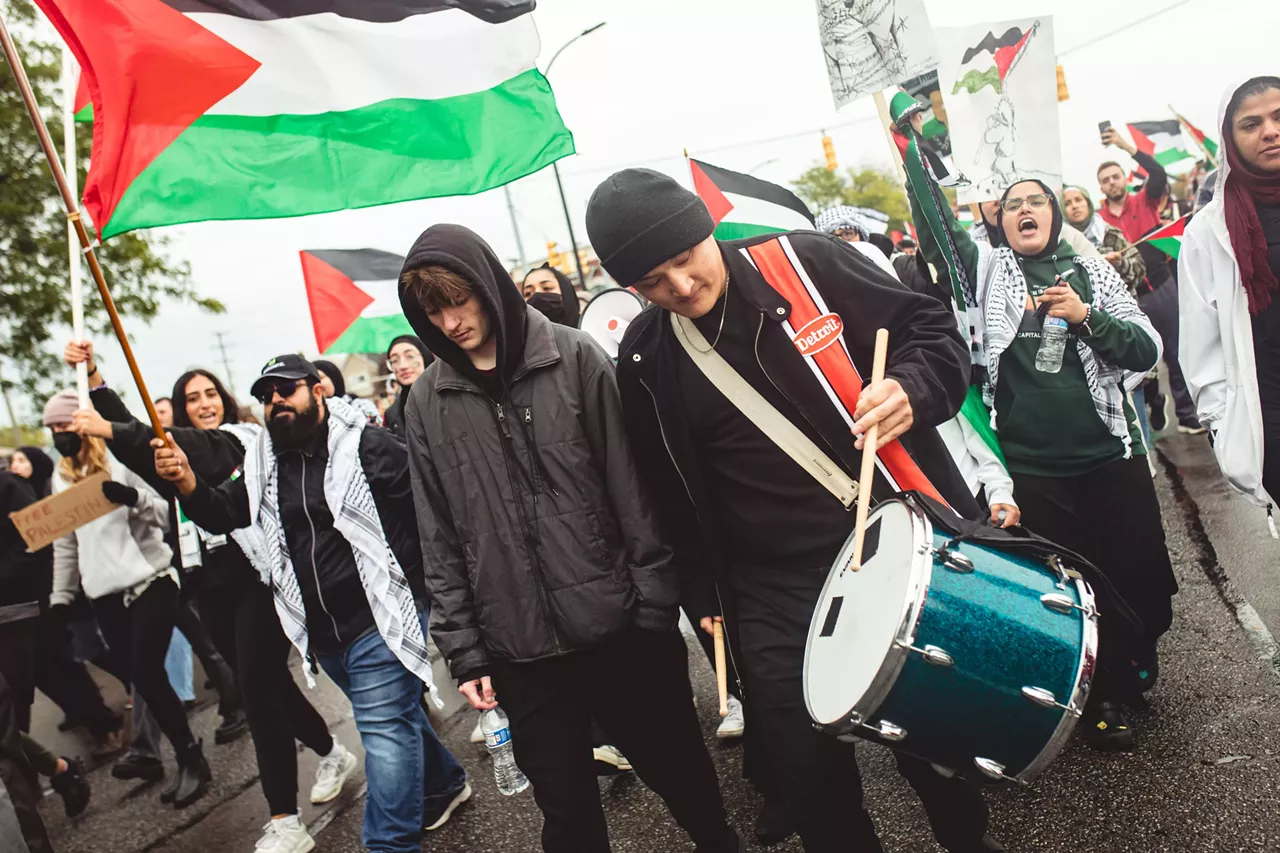 Image: Thousands show solidarity with Palestine at Dearborn rally