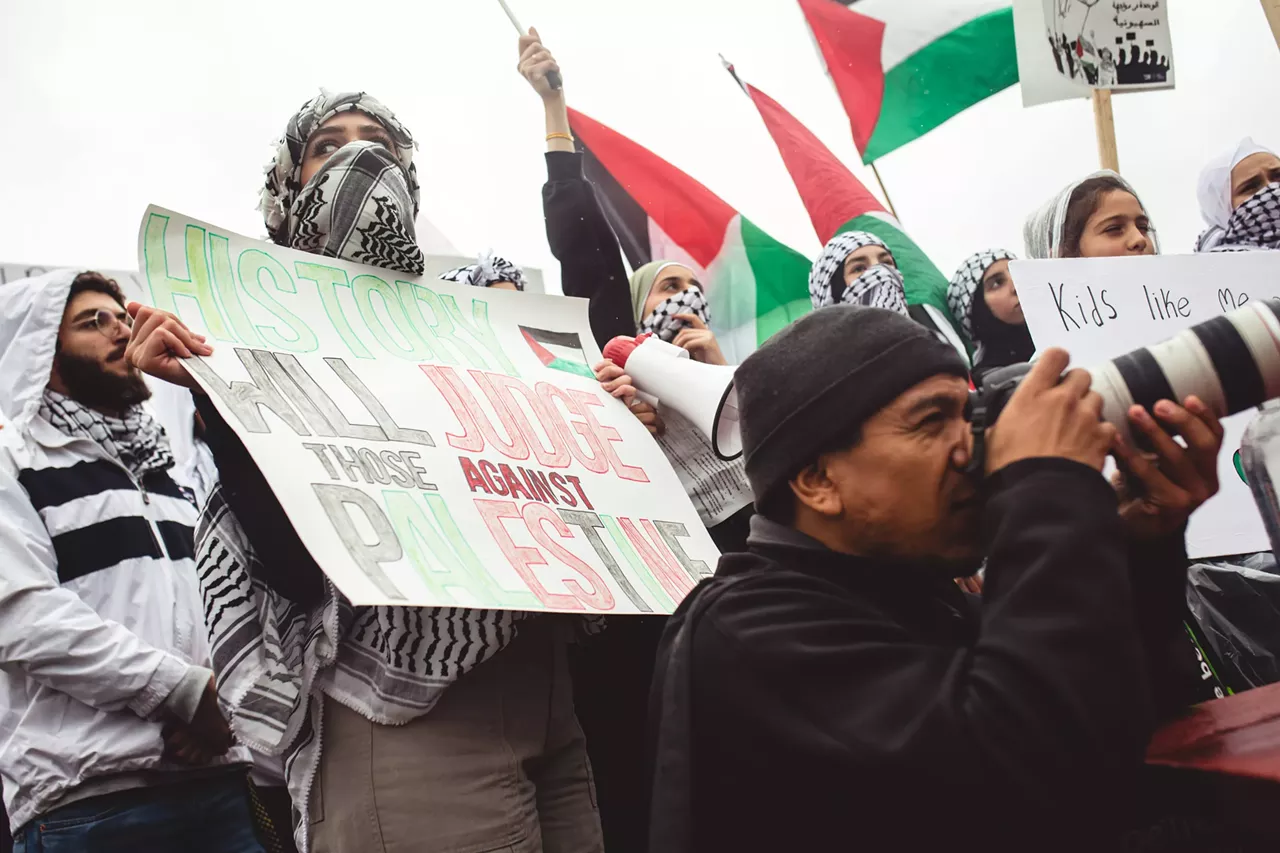 Image: Thousands show solidarity with Palestine at Dearborn rally