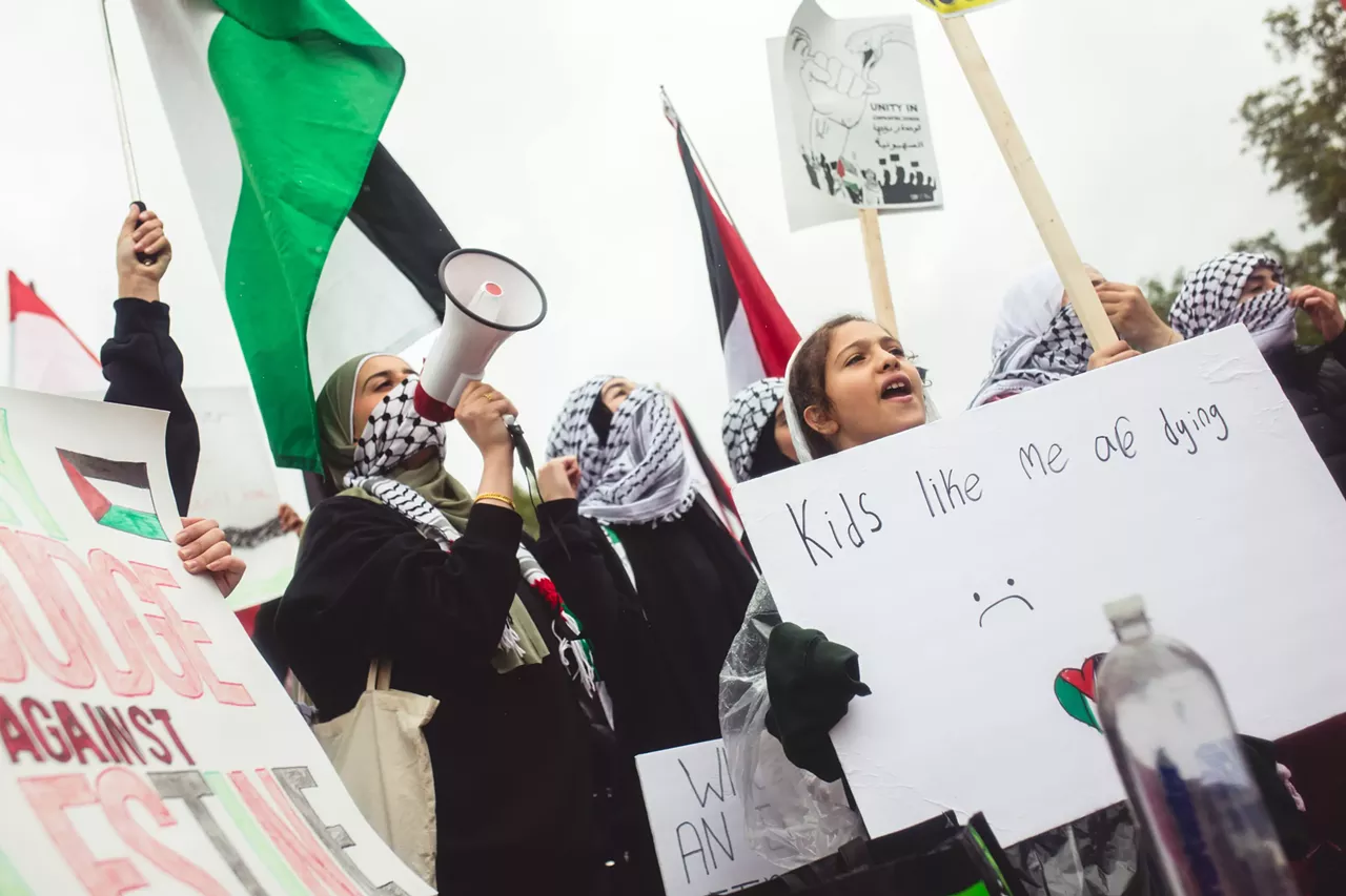 Image: Thousands show solidarity with Palestine at Dearborn rally
