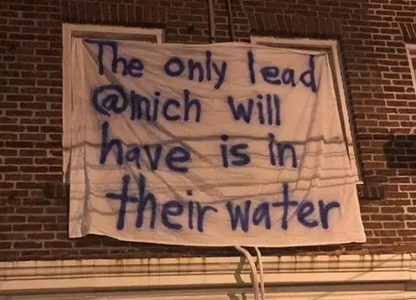 College sports fans keep making fun of the Flint water crisis (2)