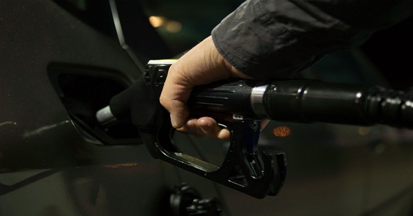 Gas station hackers give Detroit drivers 600 gallons of free fuel