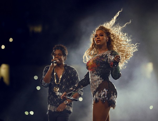 Beyoncé and Jay-Z command respect at Detroit's Ford Field (2)
