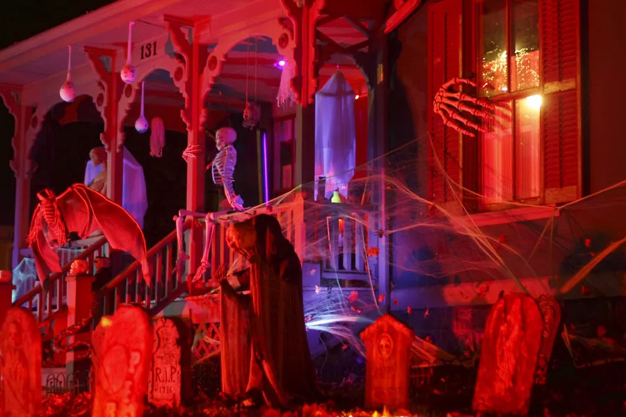 Terror on Tillson Street, Wednesday, Oct. 31, Romeo. - Flickr USer “(^^RaviN^^)”