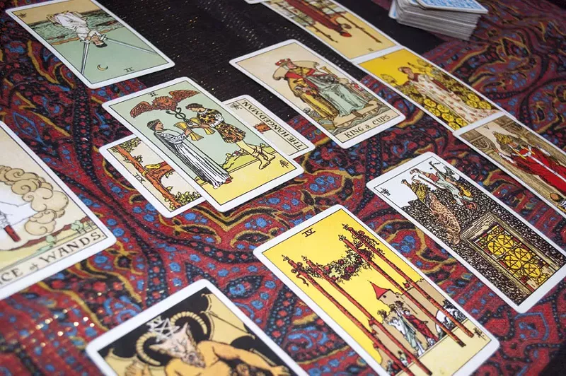Tarot-reading twins Alejandra and Zo&euml; Villegas give Detroit the reading it needs now