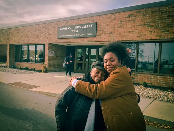 Siwatu Salama-Ra and her mom, Rhonda Anderson, outside of the prison. - Siwatu Freedom Team