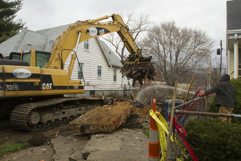 A Detroit Land Bank demolition - STEVE NEAVLING