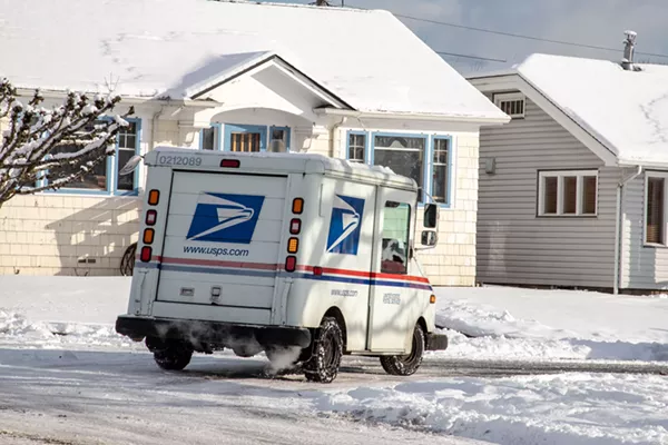 Close to 15,000 pieces of undelivered mail found in home of Warren mail carrier