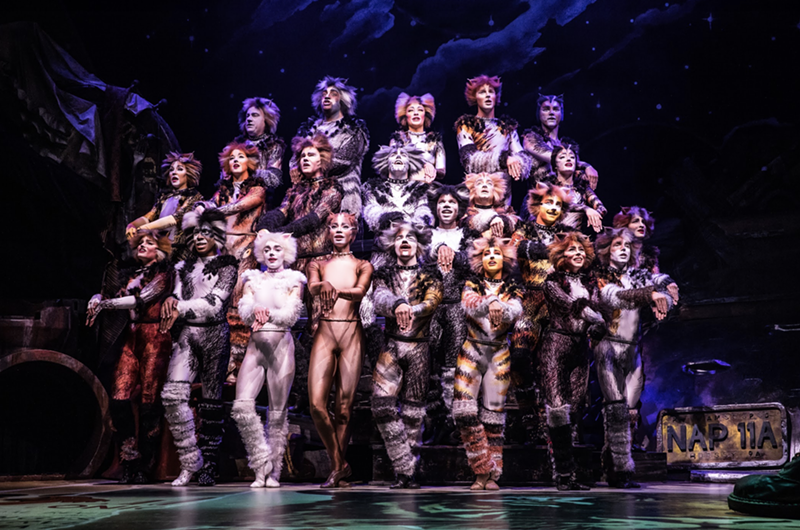 'Cats,' the musical nobody asked for, claws its way through Detroit's Fisher Theatre