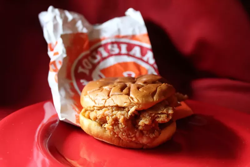 Walled Lake marijuana dispensary is giving away hundreds of Popeyes' spicy chicken sandwiches