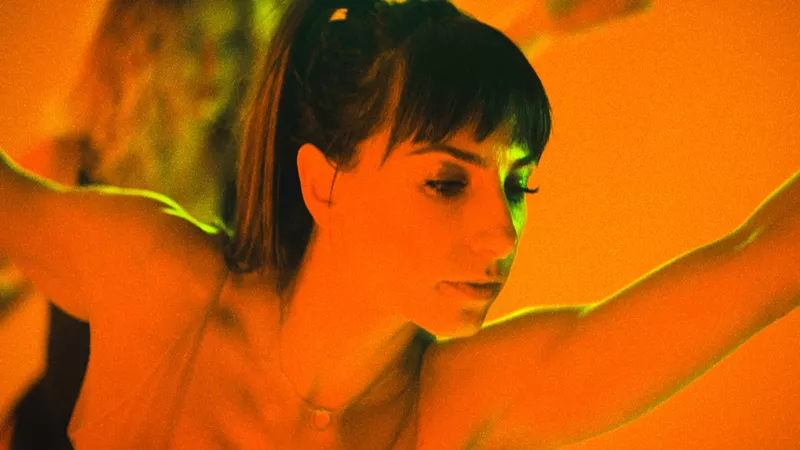 Samantha Jameson. - Kristin Adamczyk