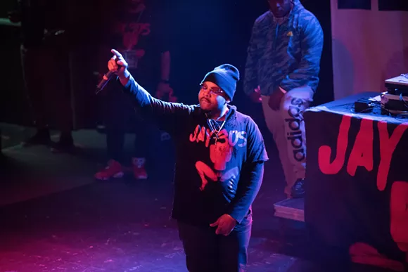 Jay 305 - Kahn Santori Davison