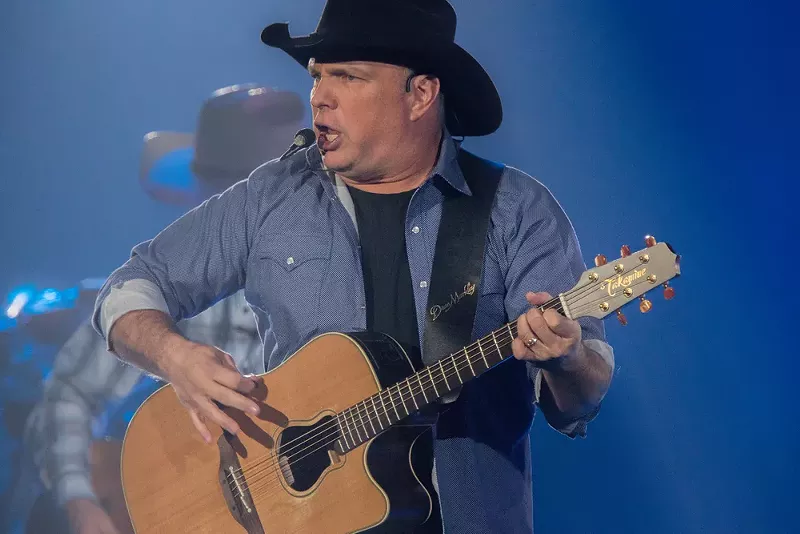 Garth Brooks. - Sterling Munksgard