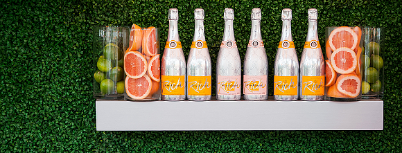 Cross-country popup champagne tour to hit Detroit this summer