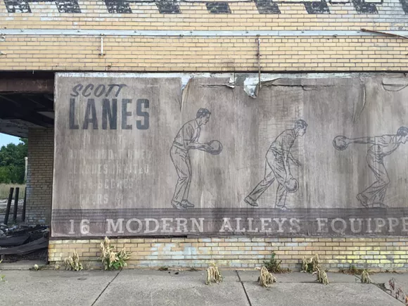 Psst — these might be the first signs of Kathryn Bigelow's 1967 flick in Detroit