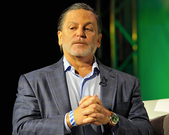 Dan Gilbert, philosopher king, pens embarrassing inspirational column