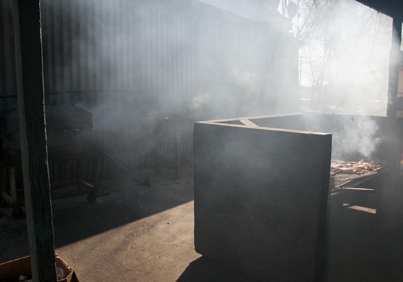 The grill porch at Los Gallos. - Photo by Tom Perkins
