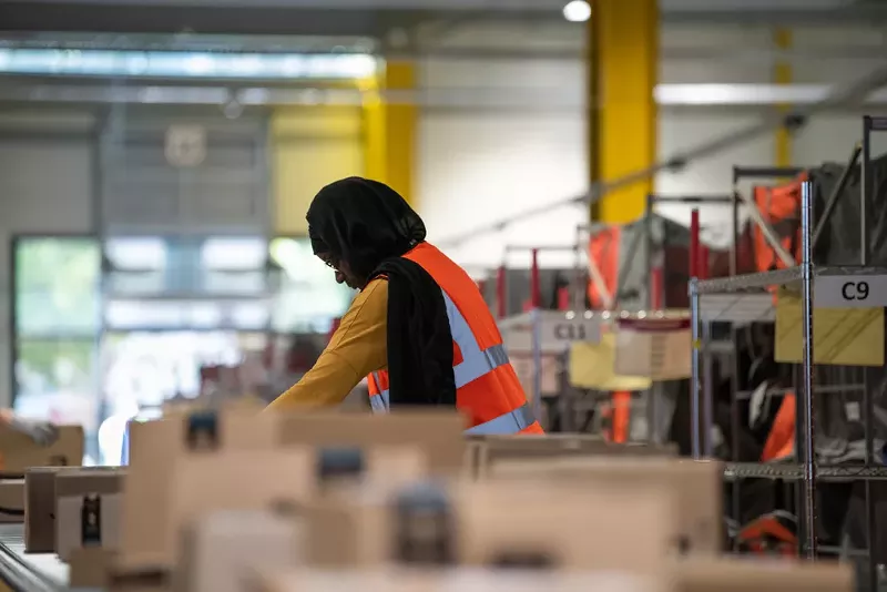 Reps. Tlaib and Dingell confronted by police before finding 'unsafe conditions' at Amazon warehouse in Romulus