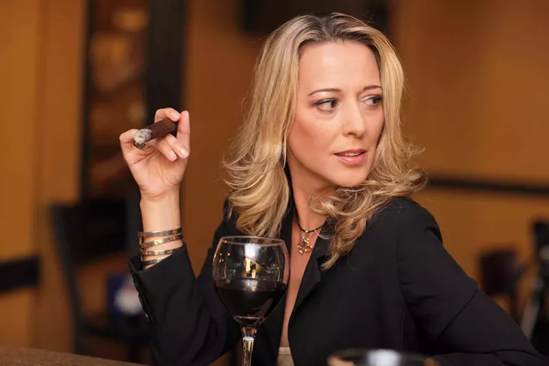 10+ BEST Cougar Dating Sites: Find Mature Dates Online in 2024