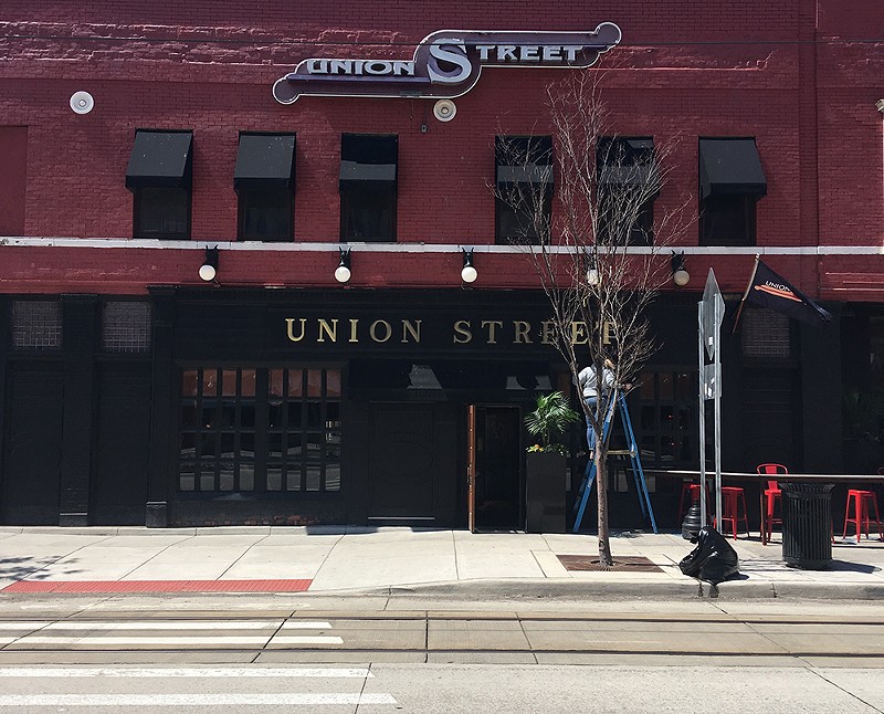Detroit's Union Street restaurant. - LEE DEVITO
