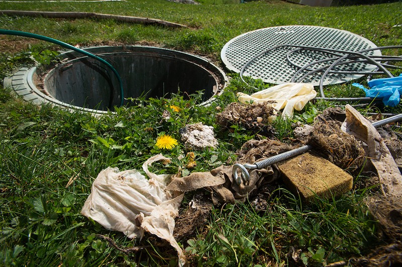Hey, Macomb and Oakland counties: stop flushing your personal poop wipes