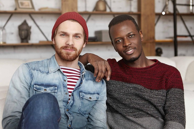 5 Best LGBTQ+ Dating Sites To Find a Partner In 2024 (4)