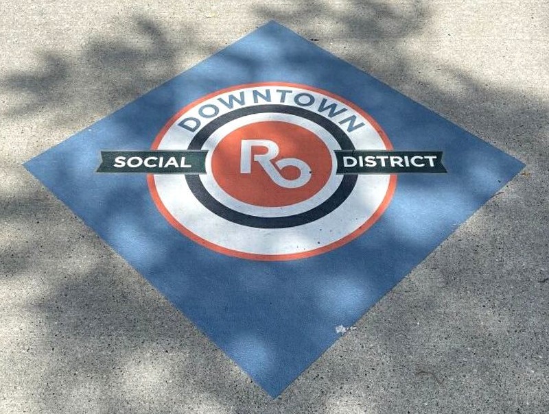 Royal Oak is the latest city to launch a "Social District" for outdoor drinking. - instagram.com/downtown_royaloak