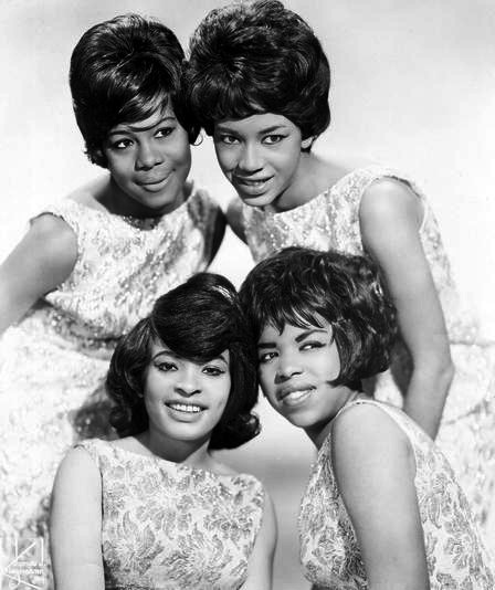The Marvelettes in a 1963 promotional photo. Clockwise from top left: Gladys Horton, Katherine Anderson, Georgeanna Tillman, and Wanda Young. - Motown/Tamla Records-photographer-James Kriegsmann, New York, Public domain, via Wikimedia Commons