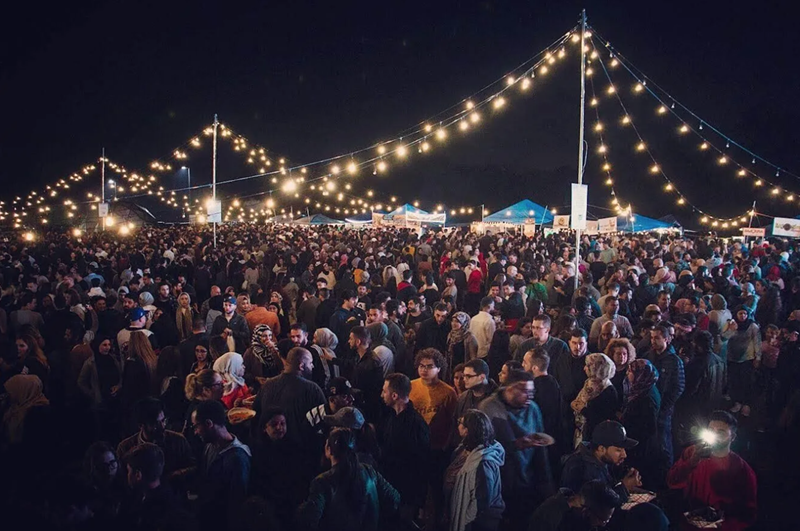 A crowd at Dearborn's Ramadan Suhoor Festival. - RAMADANSUHOORFEST.COM