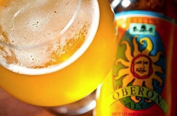 These metro Detroit bars will have fresh Oberon on Monday