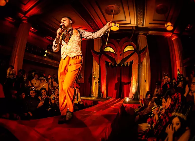 Theatre Bizarre: the show must go on. - Trevor Long