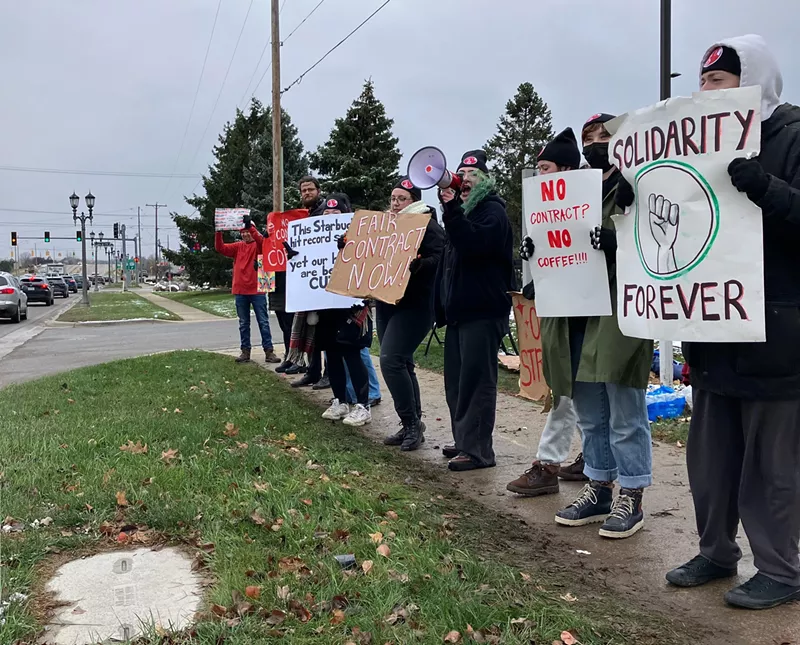 Employees picket outside the Lake Lansing and Kerry Street Starbucks on Nov. 17. - Courtesy of Matthew Kain