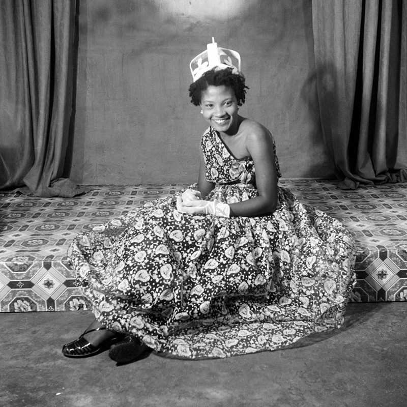 "Naa Jacobson as Ballroom Queen after a fashion show" shot by James Barnor in 1955. - Courtesy of the Detroit Institute of Arts