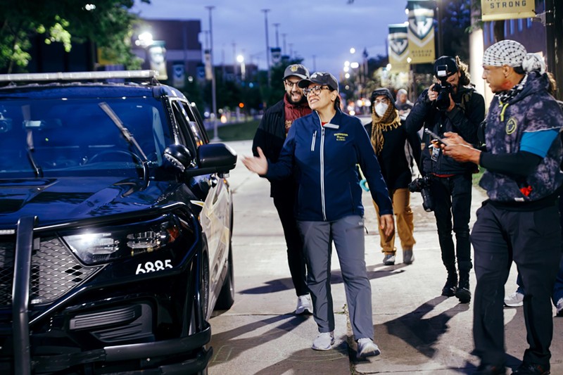 U.S. Rep. Rashida Tlaib confronts Wayne State University police, telling them protesters "won't move." - Viola Klocko