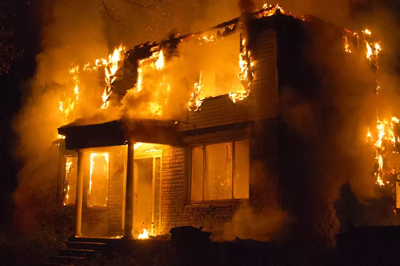 One of more than 3,500 structure fires in Detroit in 2015. - Steve Neavling