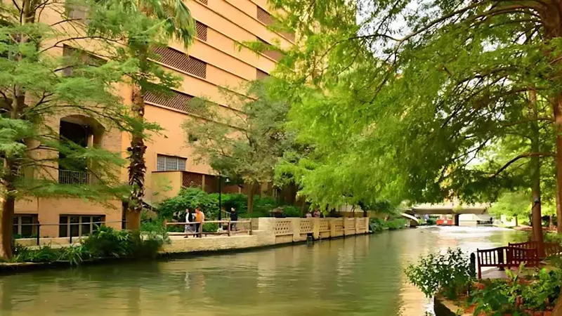 The Ultimate Texas Road Trip: Scenic Stops & Travel Tips