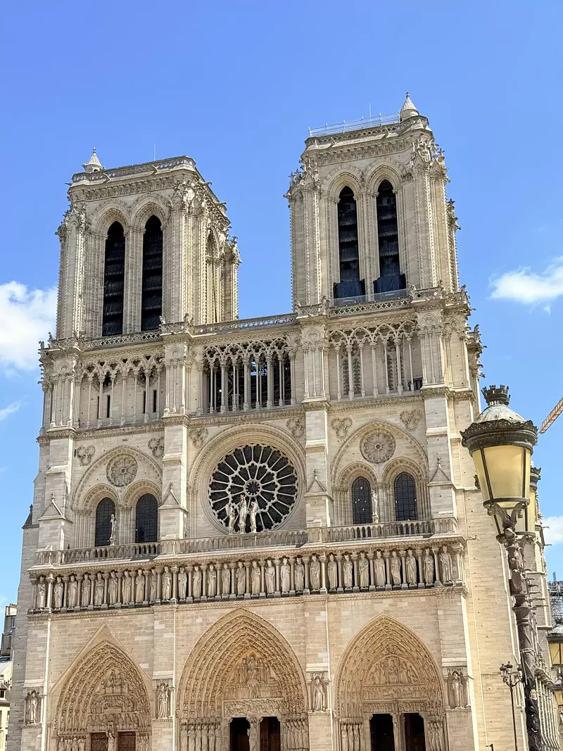 Paris Travel Guide: Art, History, Gardens and More
